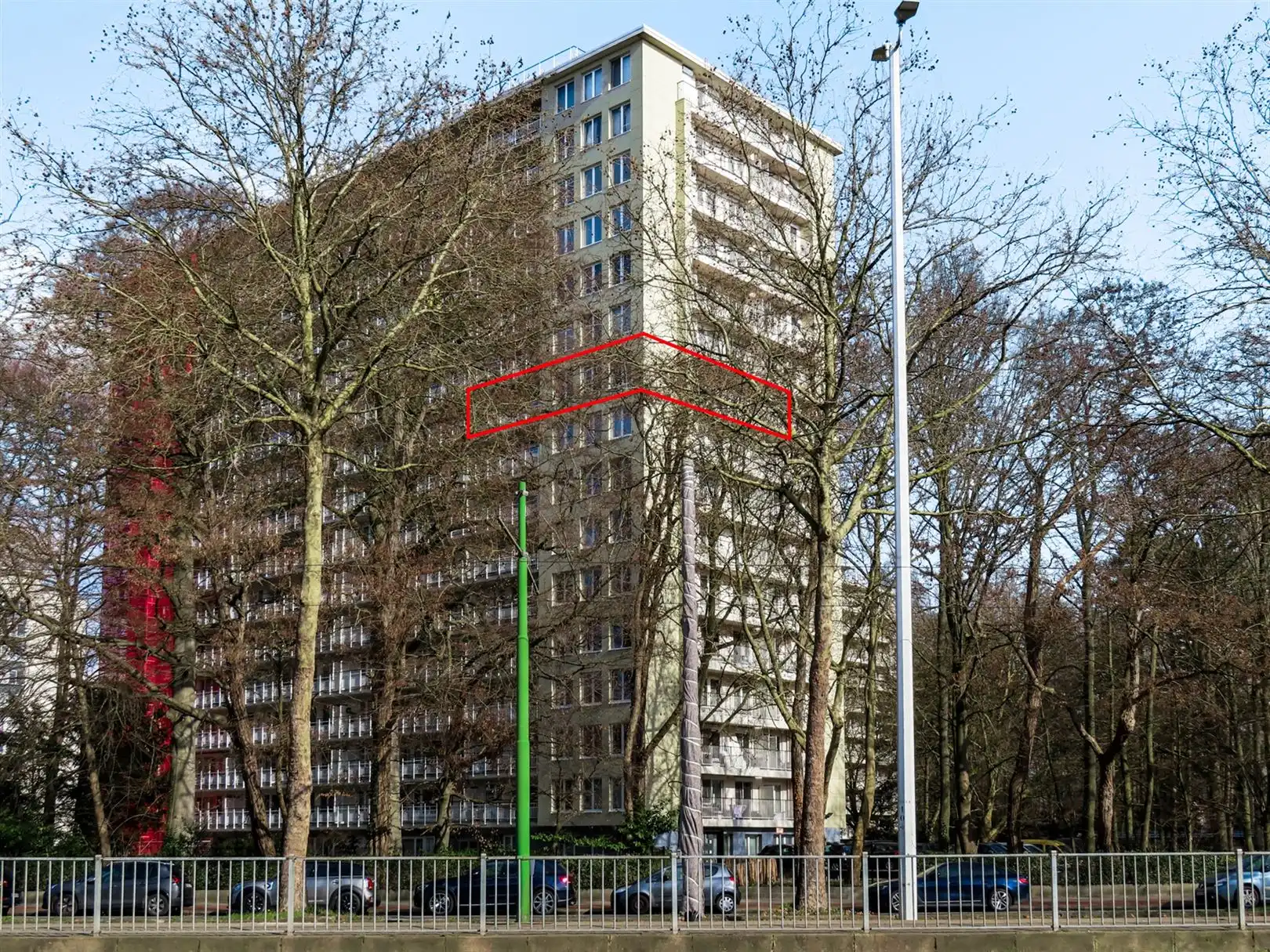 Instapklaar 2 à 3 slaapkamerappartement in goed onderhouden gebouw. foto 17