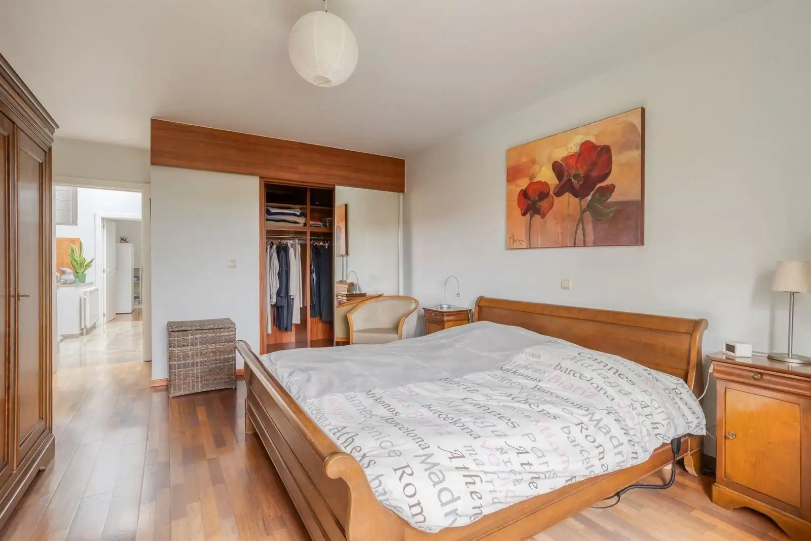 Alleenstaande villa  met 4 slaapkamers en tuin  foto 13