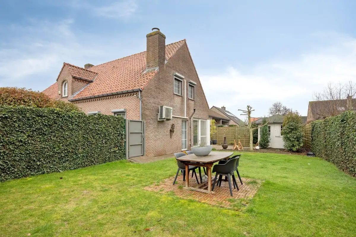 Gezellige, instapklare woning met 4 slaapkamers en prachtige tuin te koop in Mopertingen, Bilzen-Hoeselt foto 25