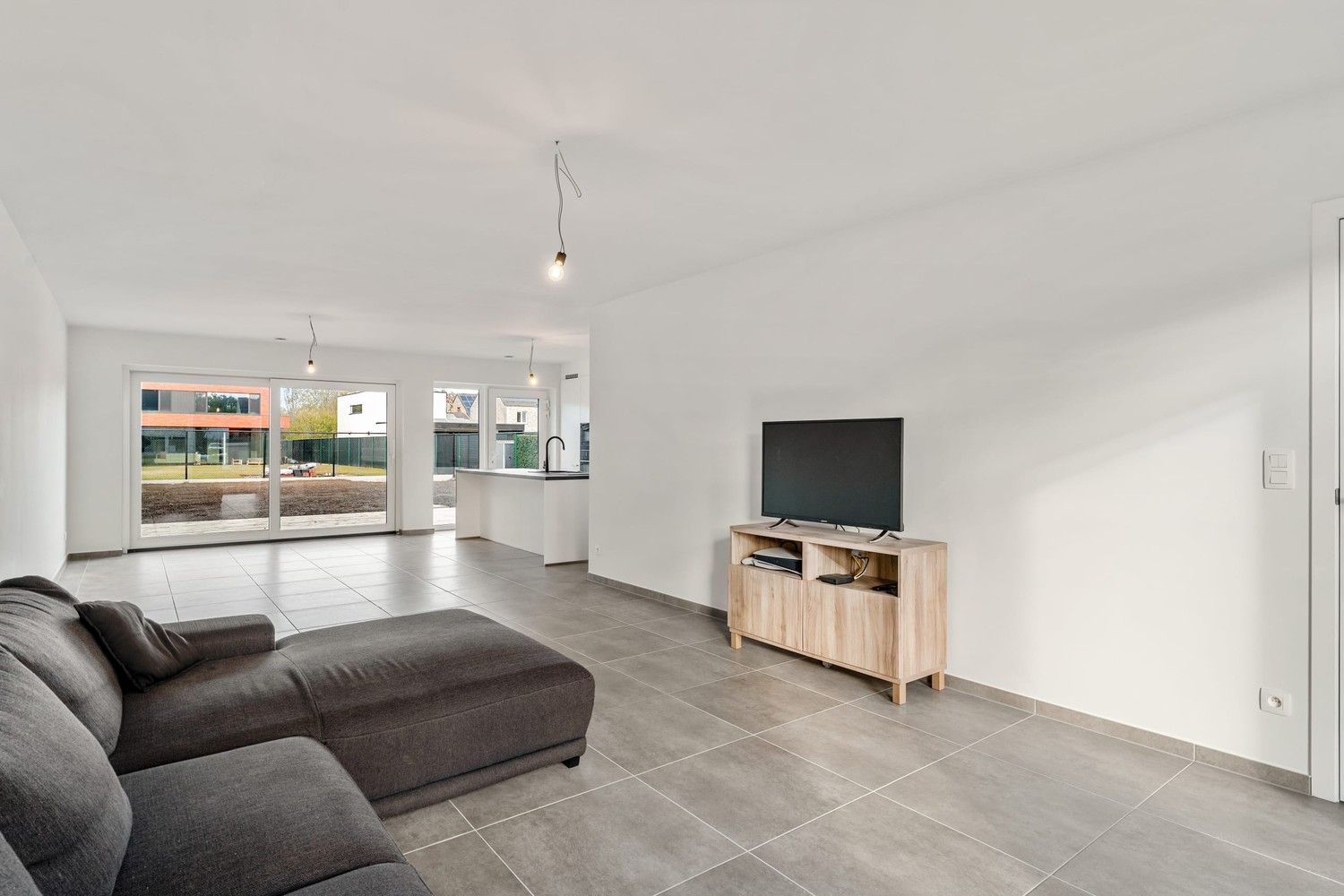 Stijlvolle energiezuinige nieuwbouwwoning met 5 slaapkamers te Hasselt foto 4