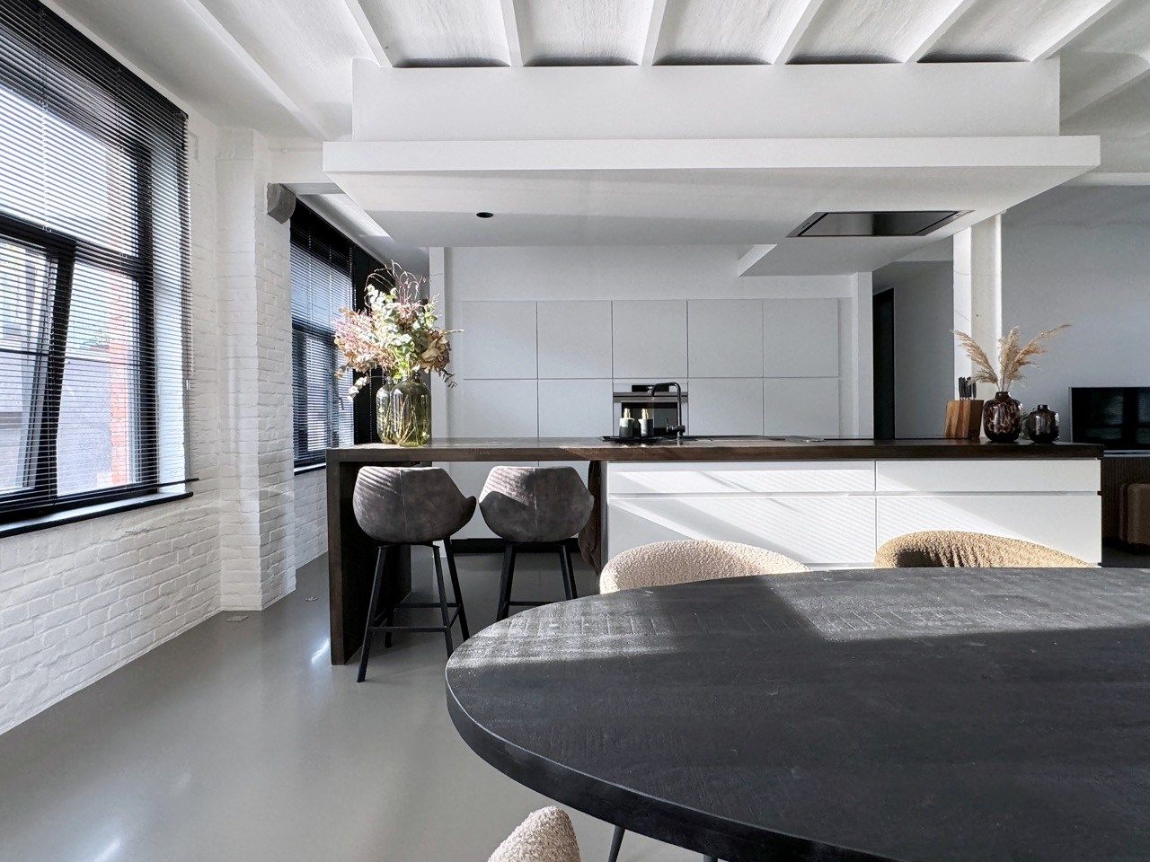 Unieke loft in het hart van de stad met twee slaapkamers foto 4