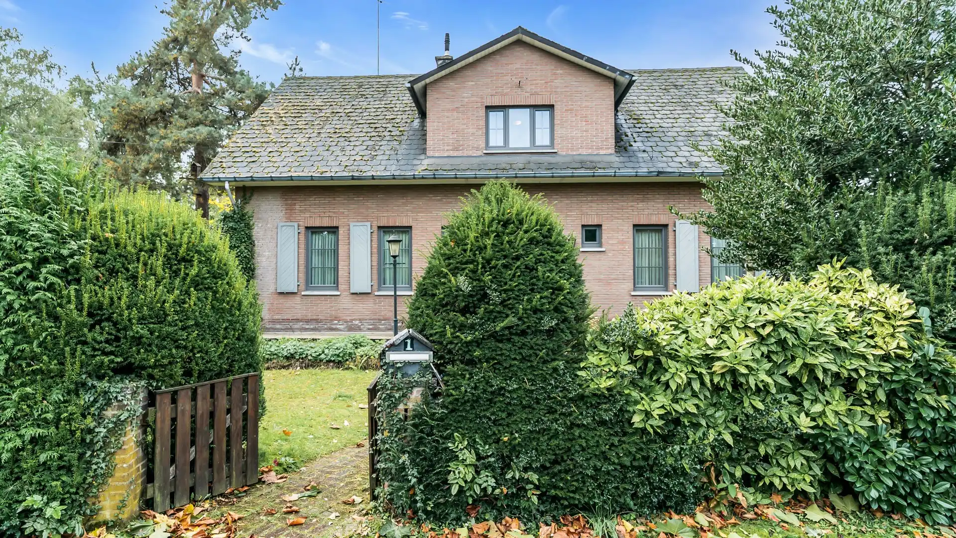 Open bebouwing met 4 slaapkamers op TOP locatie in Zutendaal foto 4