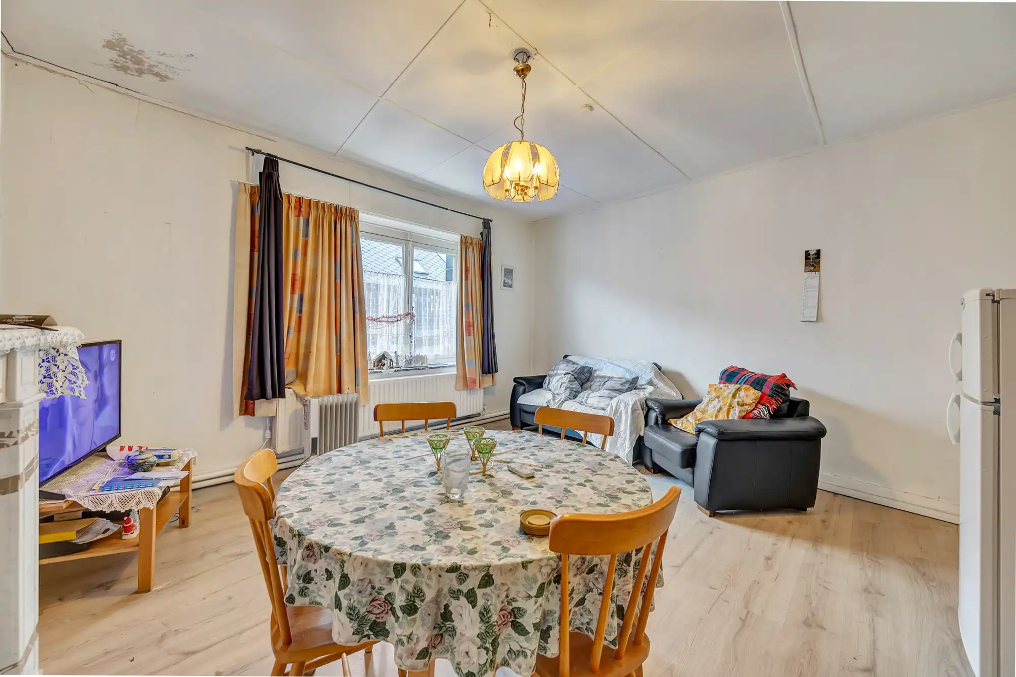 Te renoveren woning op 12a 80ca gelegen in centrum van Gooik foto 13