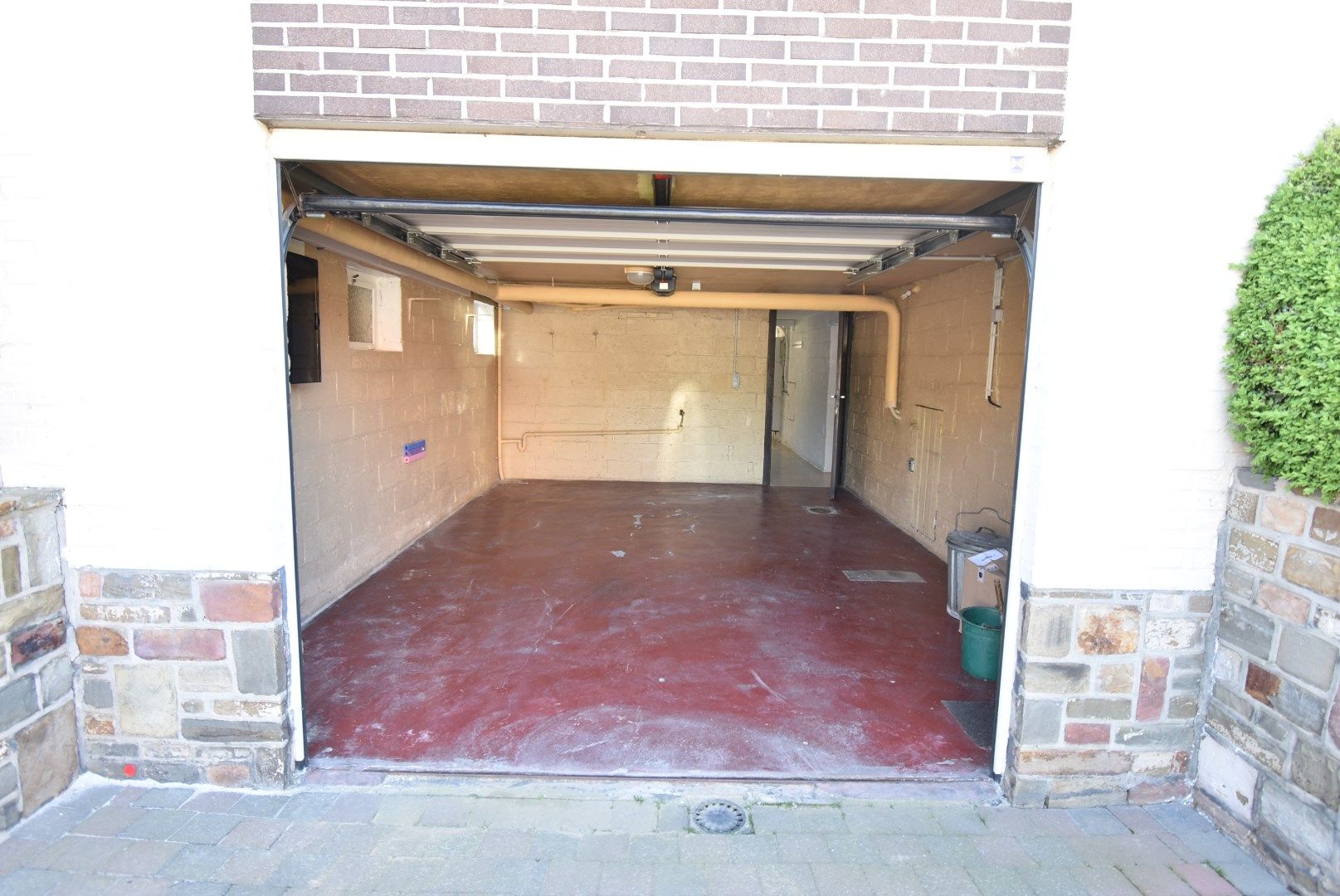 ** WACHTLIJST VOLZET **Verzorgde vrijstaande woning met 3 slaapkamers vlakbij centrum Hoeselt foto 28