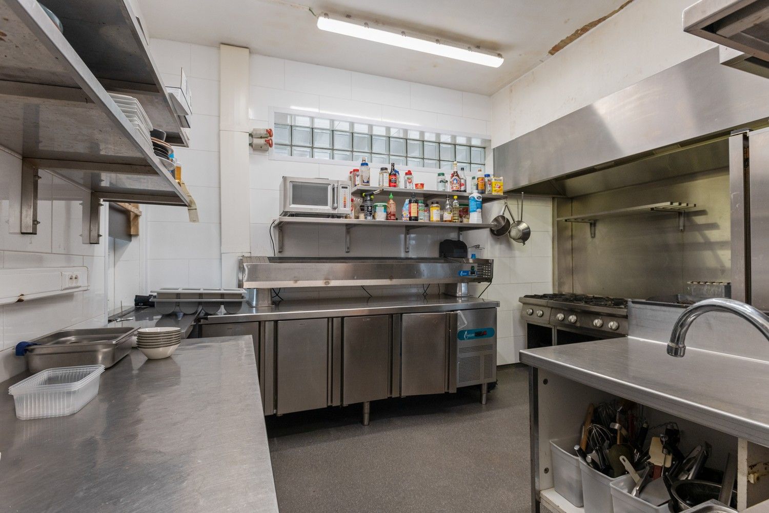 Renovatieproject met potentieel voor ruime ééngezinswoning te Putte foto 13