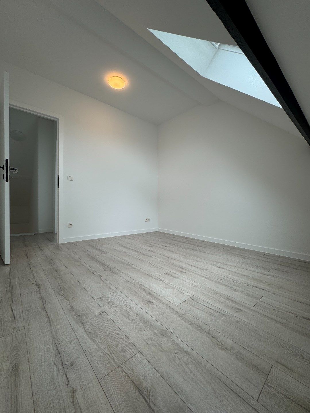 Instapklare, totaal gerenoveerde woning in Grimbergen – EPC A, zonnepanelen, warmtepomp! foto 25