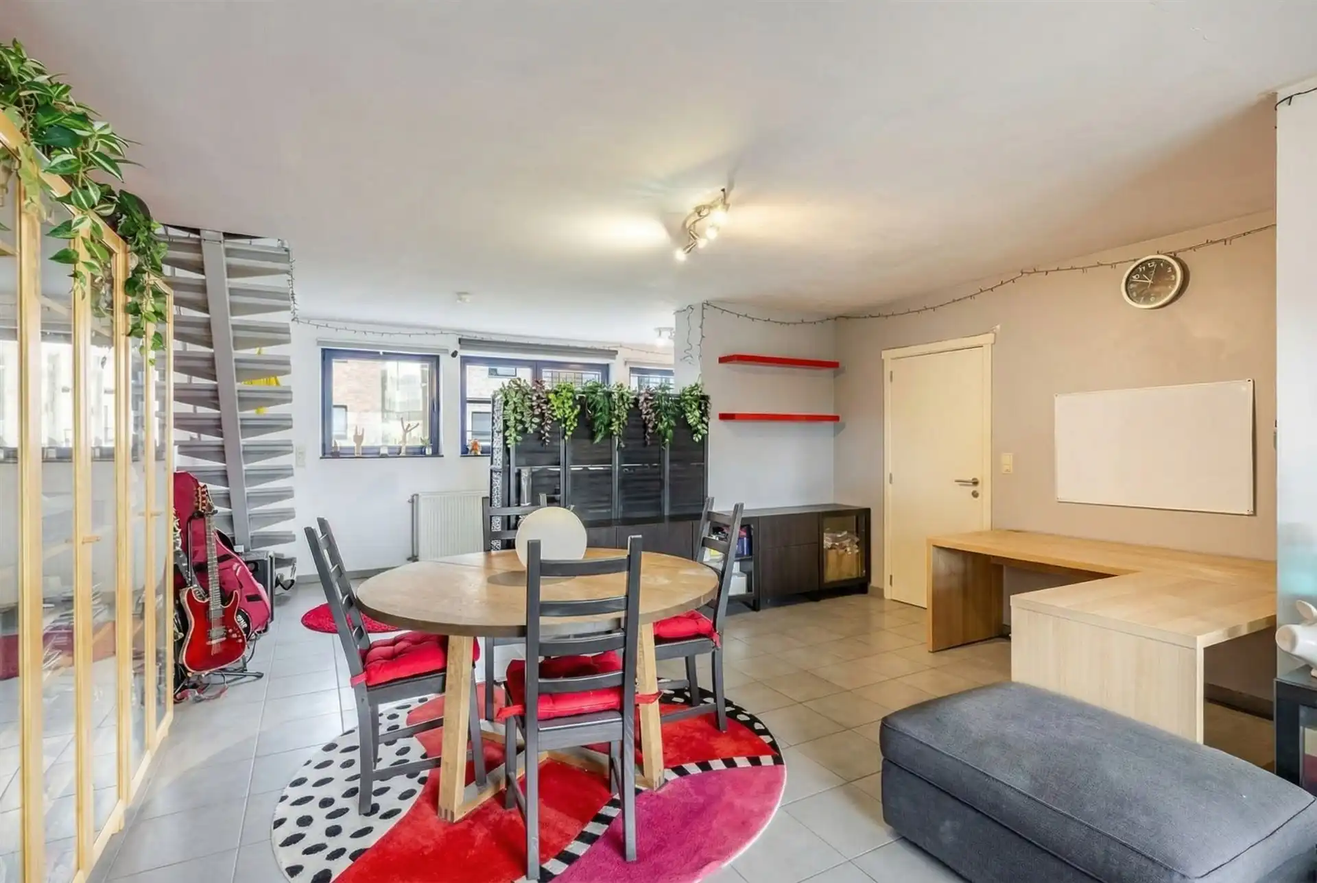 Rustig gelegen duplex appartement met carport foto 5