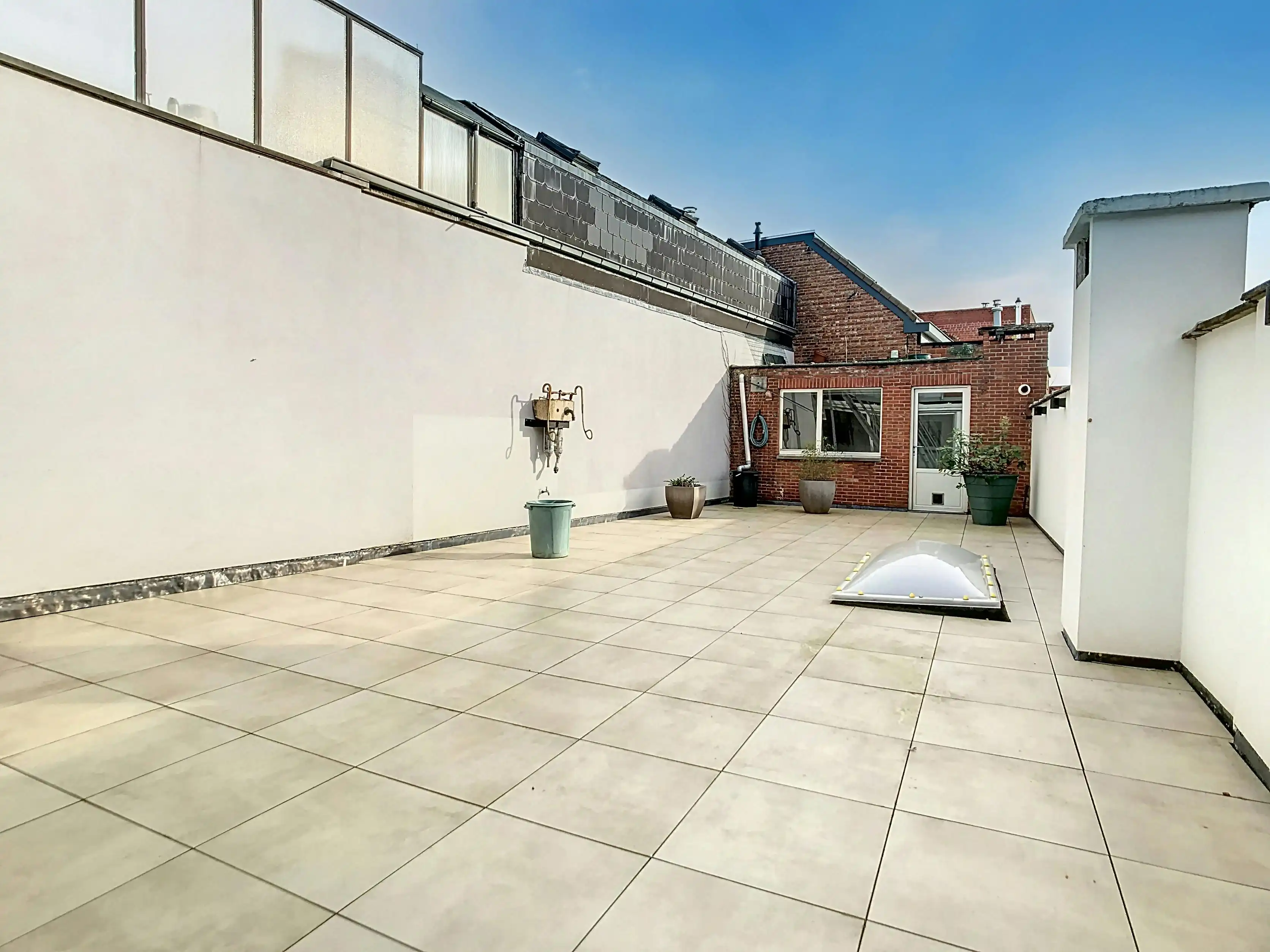 Ruim duplexappartement met handelsruimte centrum Zwijndrecht foto 14