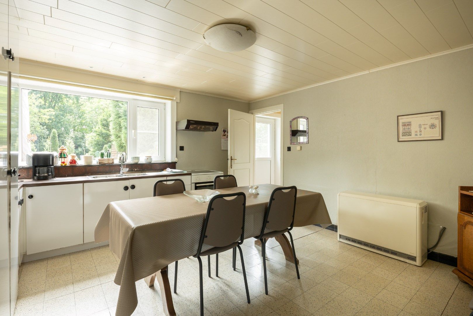 Halfopen woning op een perceel van 12a58ca te koop! foto 12