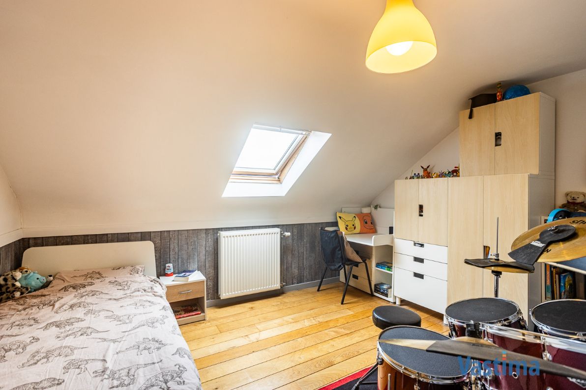 Instapklare woning met 4 slaapkamers en tuin nabij centrum Aalst foto 18