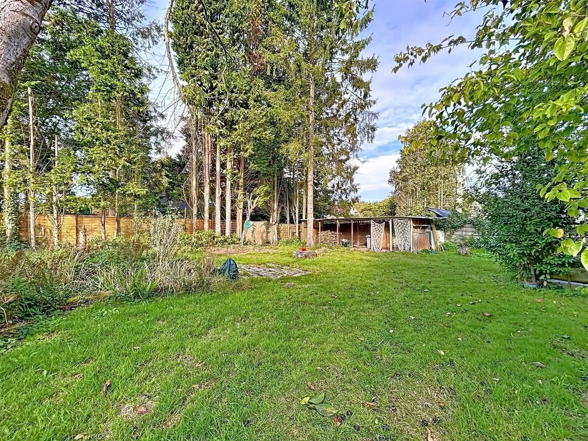 Instapklare vakantiewoning met garage op perceel van 938 m² foto 17