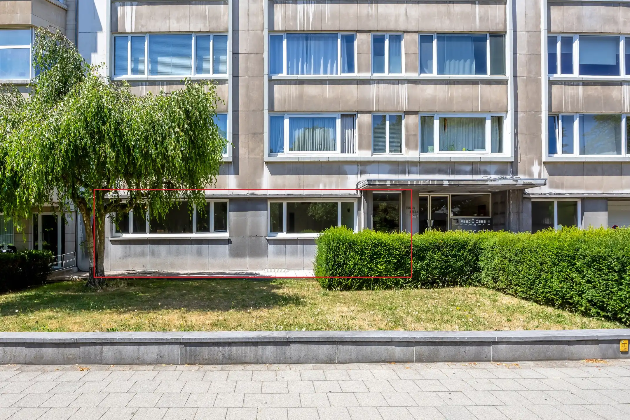 Gelijkvloersappartement met 3 slpk én groot terras foto 3
