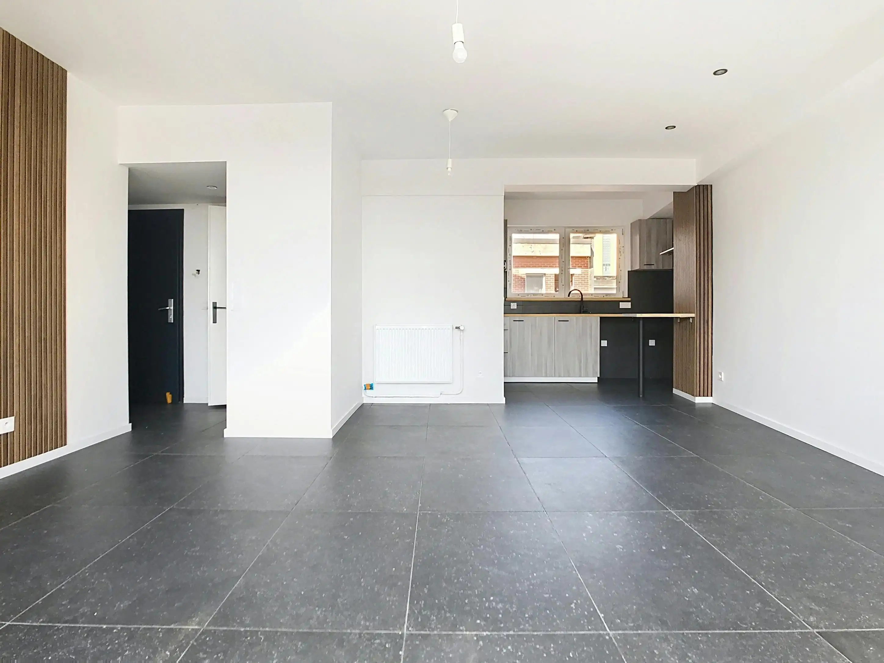 Gerenoveerd één slaapkamer appartement te koop in Antwerpen foto 5
