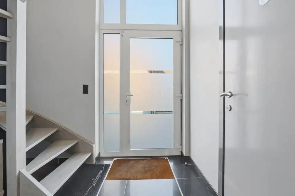 GEZELLIGE GEZINSWONING MET GARAGE IN SINT-TRUIDEN foto 11