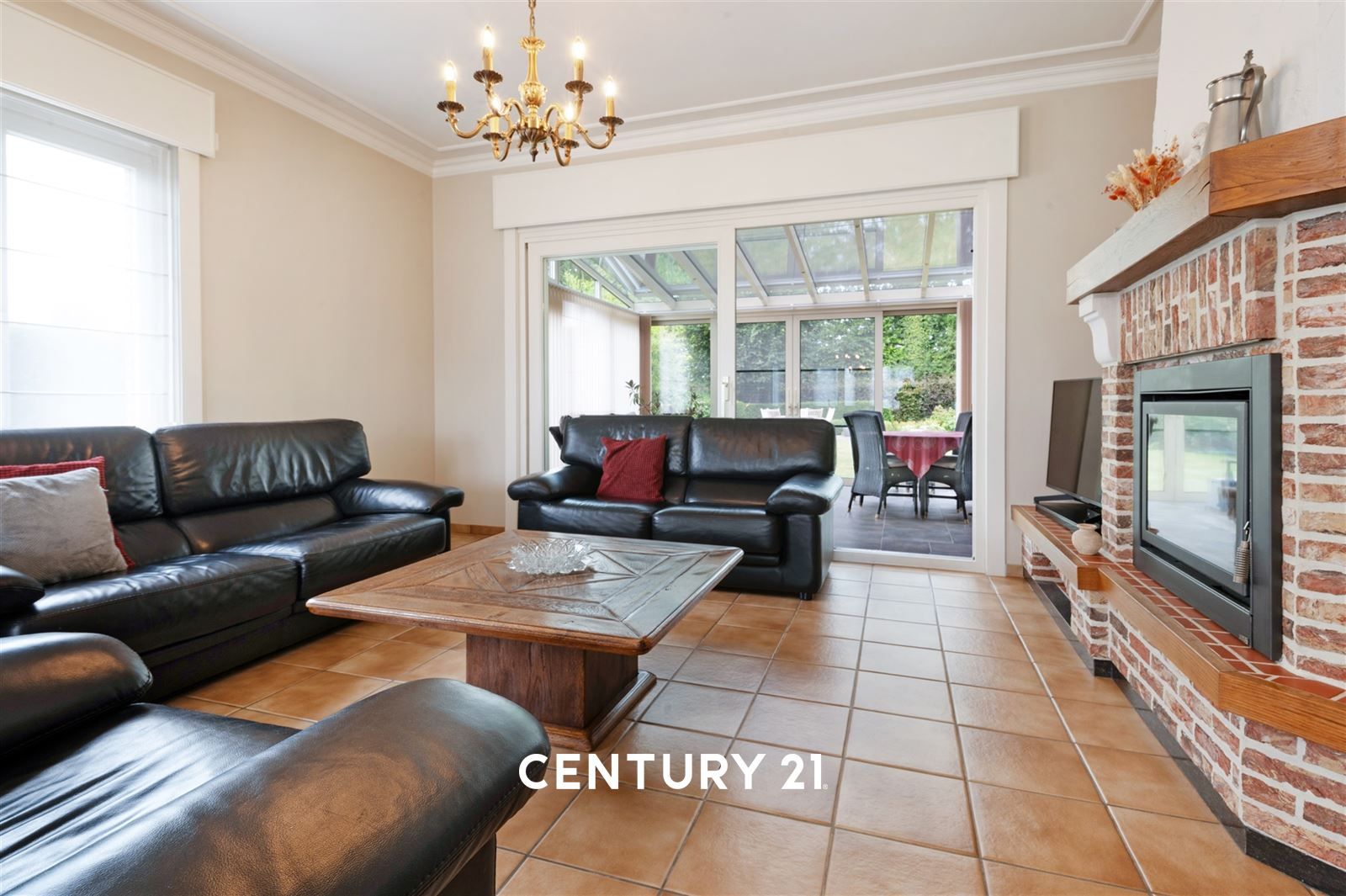 instapklare villa met zuidwest gerichte tuin en garage op 8are11 foto 8