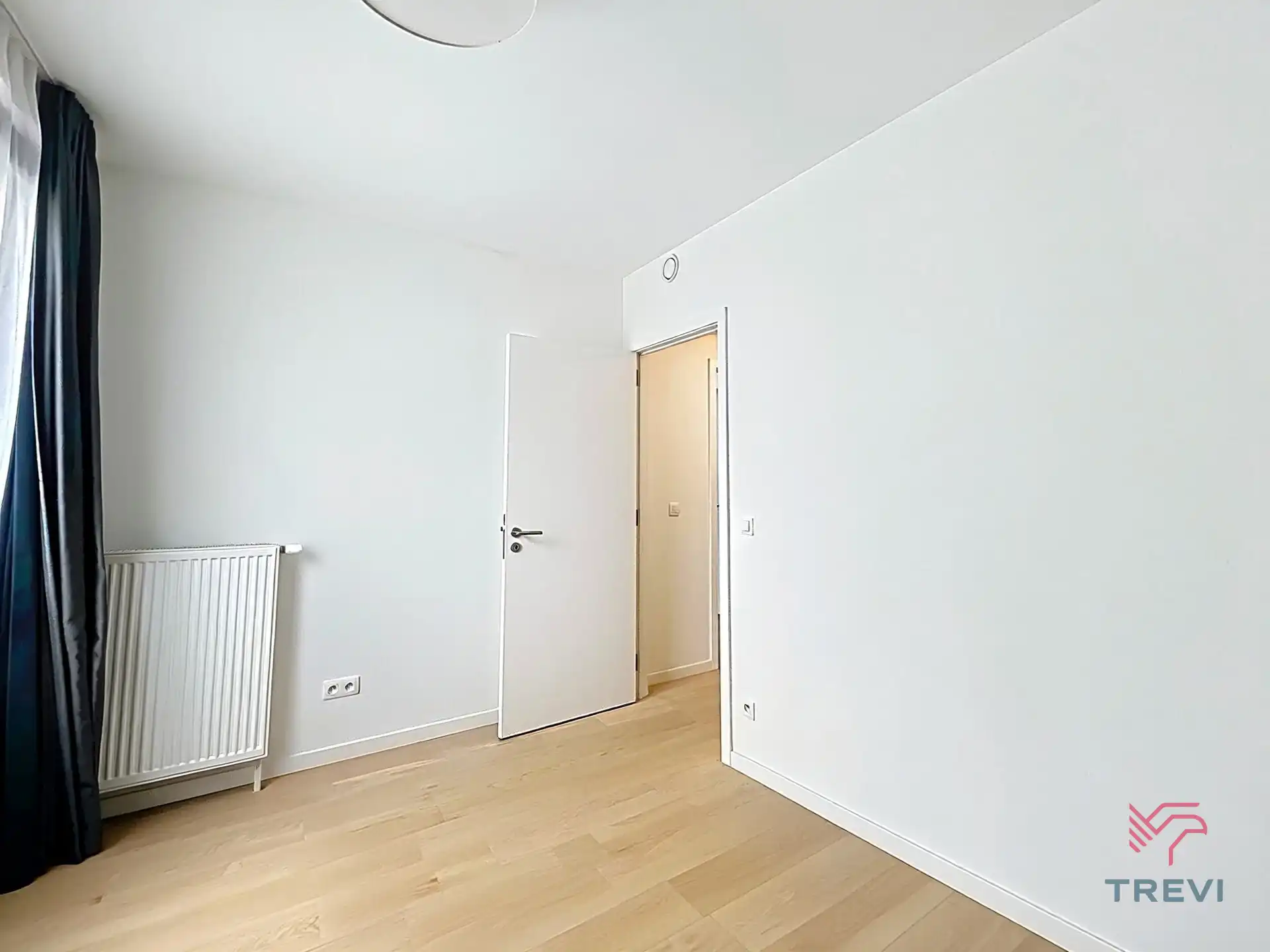 Europese Wijk - ONBEMEUBILEERD appartement met 2 slaapkamers ! foto 8