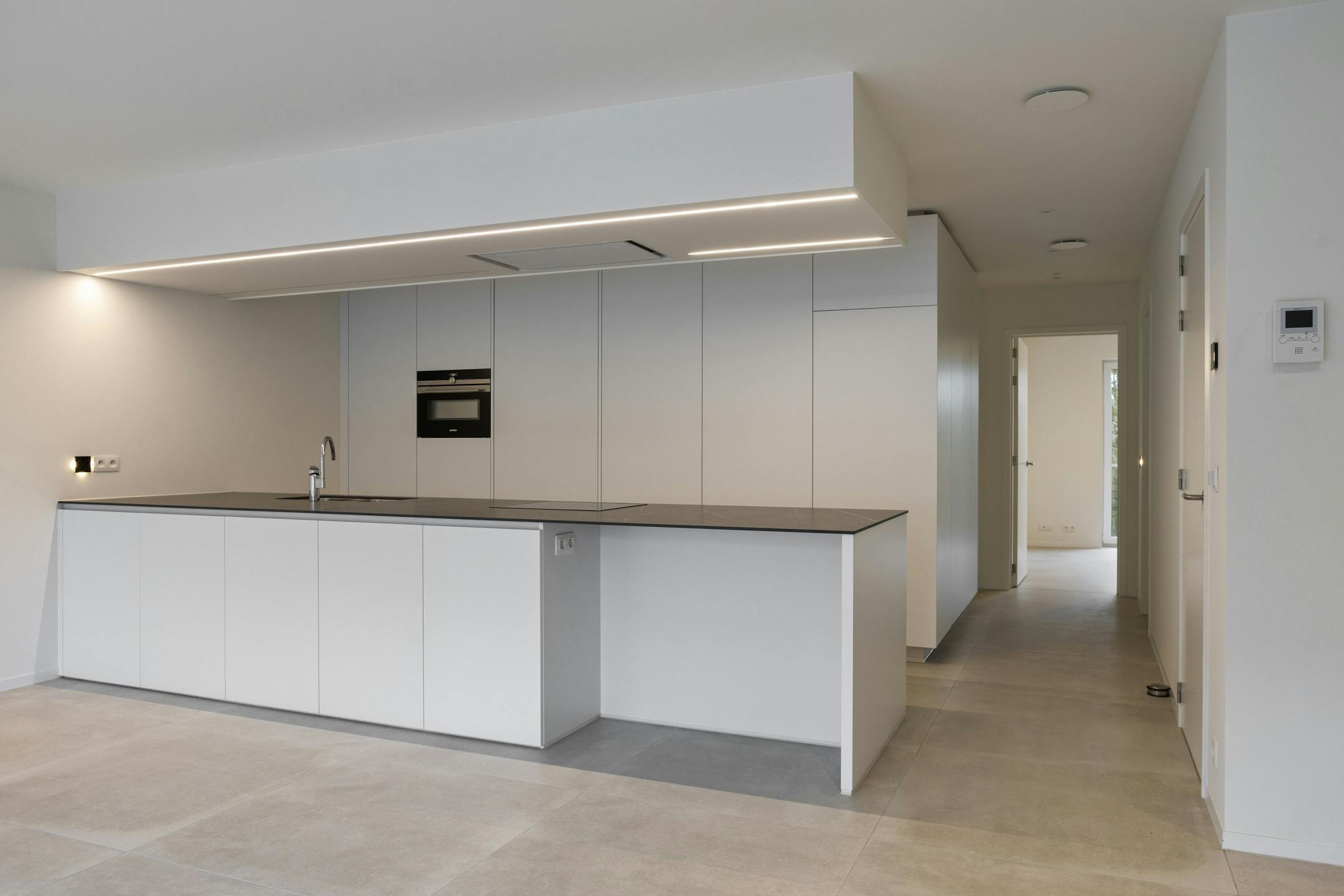 Nieuwbouwappartement te koop in de Ieperstraat in Poperinge foto 2