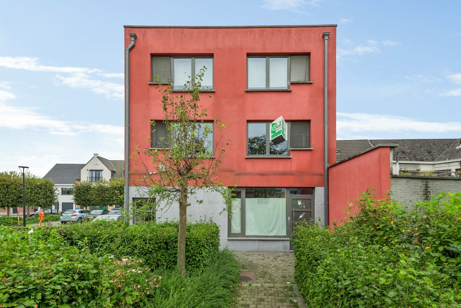 Uitstekend gelegen appartement met twee slaapkamers en lift in het centrum van Broechem! foto 14