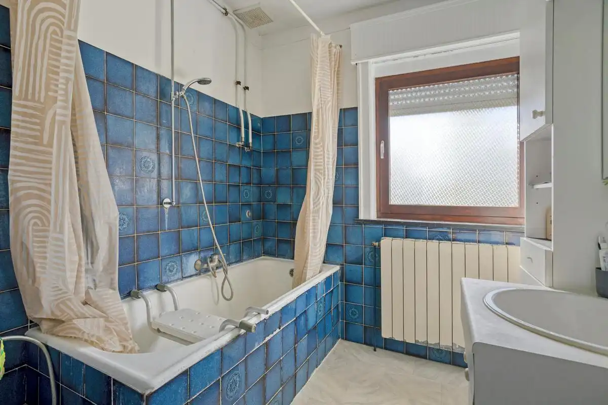 Huis met 3 slaapkamers in de Sint-Elisabethwijk te Kortrijk foto 17