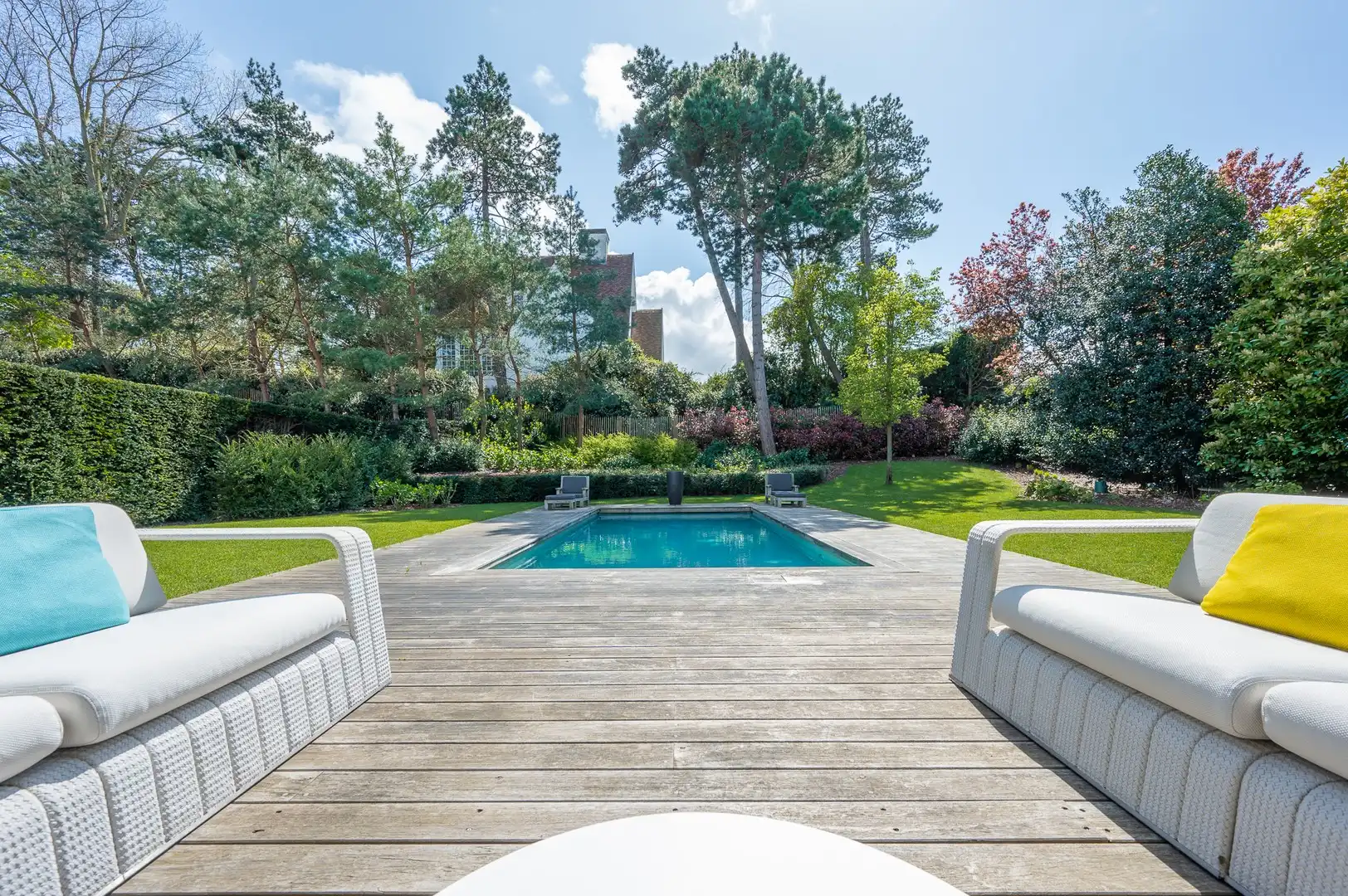 Prachtige villa met zwembad rustig gelegen in een paadje in hartje Zoute. foto 20