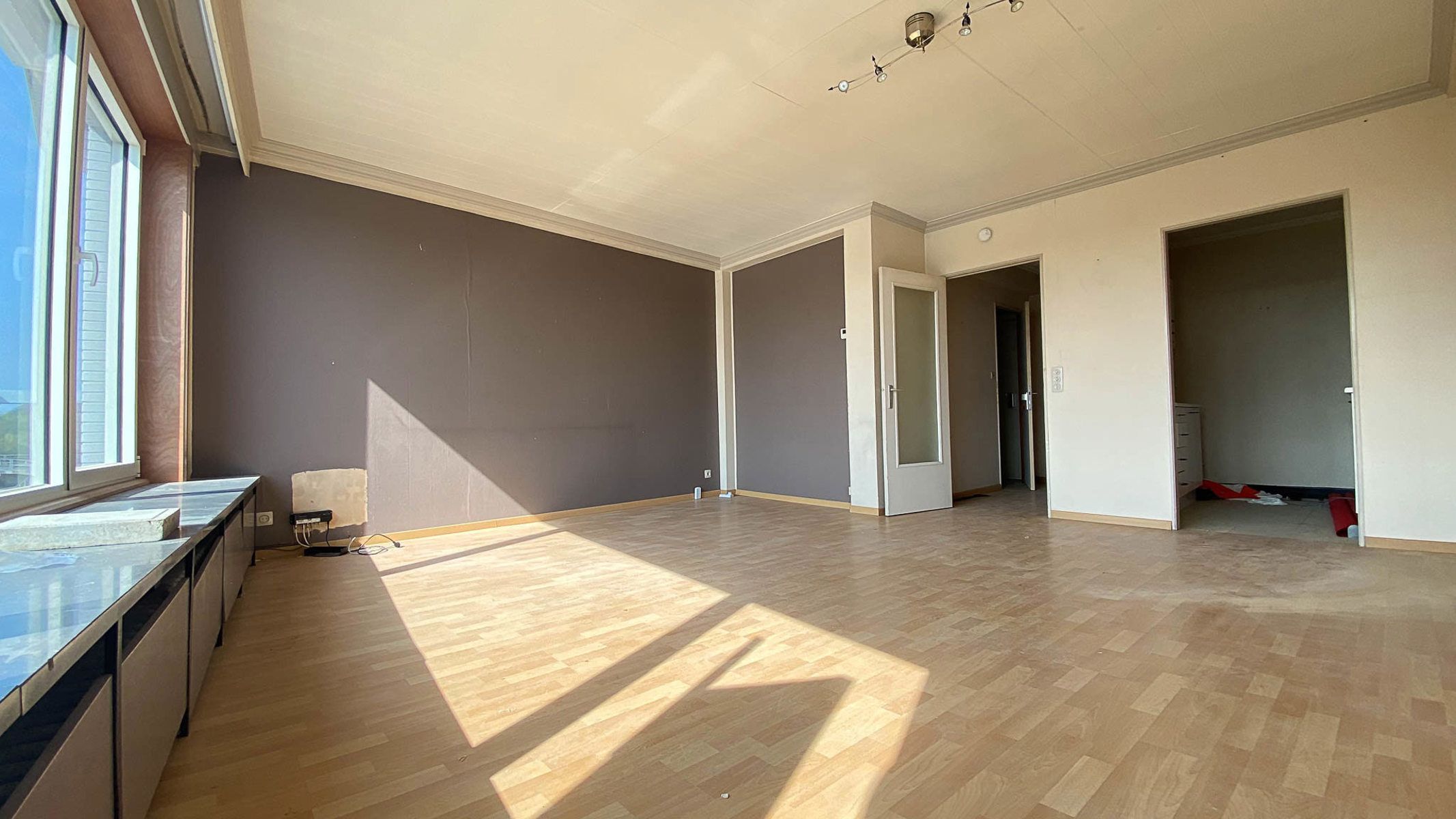 Opbrengsteigendom met 3 appartementen en leiezicht  foto 3