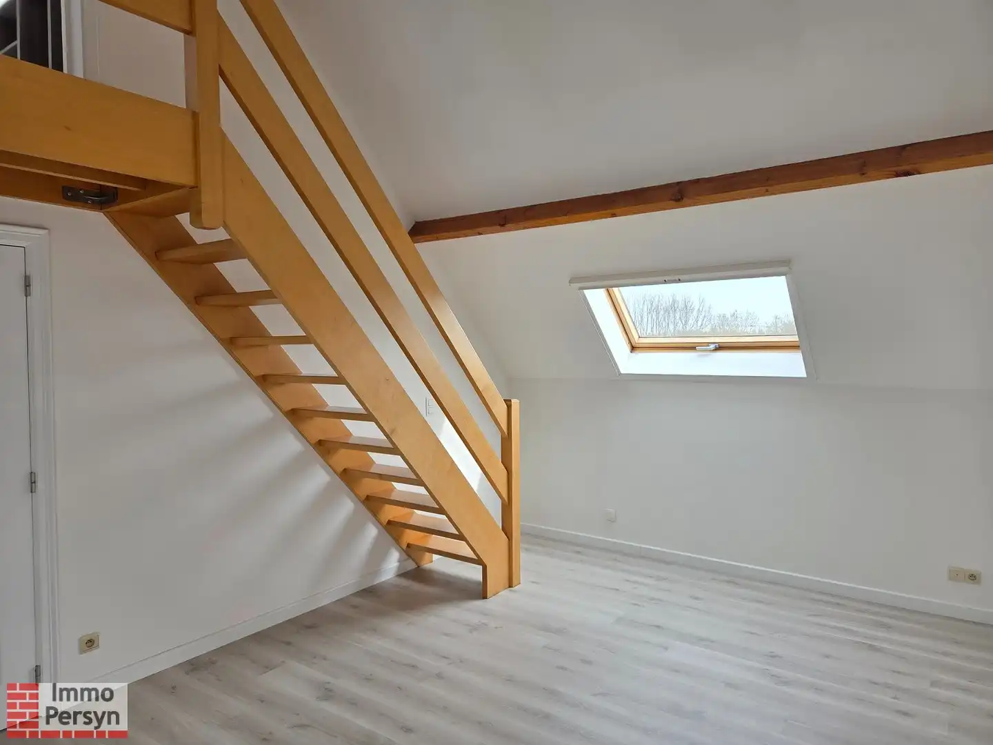 Ruime gerenoveerde triplex te Begijnendijk foto 20