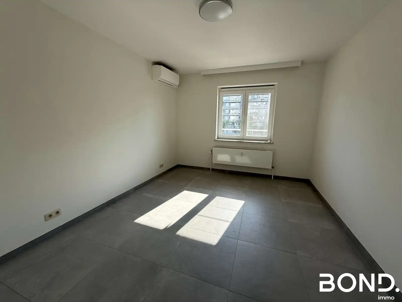 Volledig gerenoveerd appartement met 2 slaapkamers en ruim zonneterras te huur in Heverlee (Leuven) foto 9