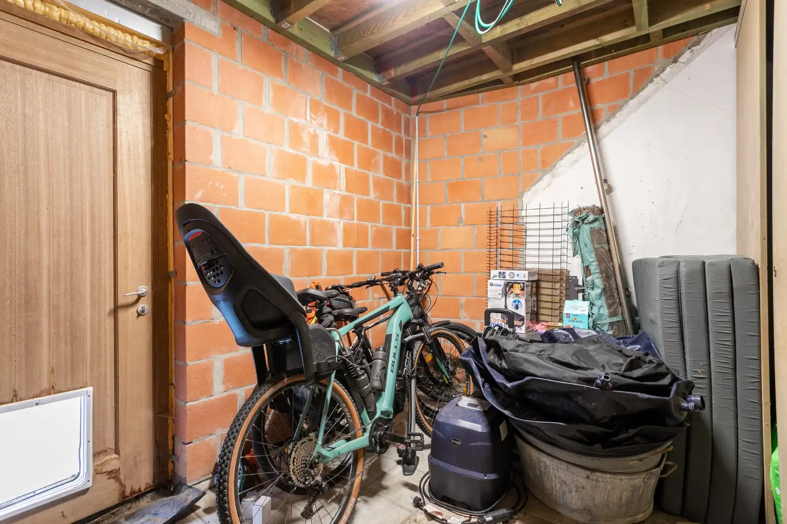 Gerenoveerde woning met 3 slaapkamers in een rustige buurt in Lembeek foto 20