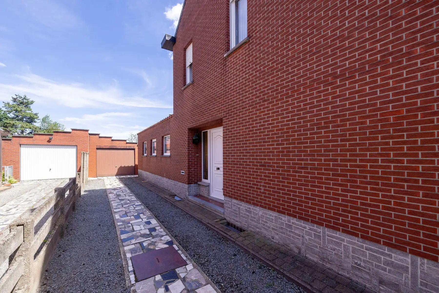 Te renoveren woning met 3 slpks, ruime zolder en diepe tuin in Mol-Ezaart foto 30