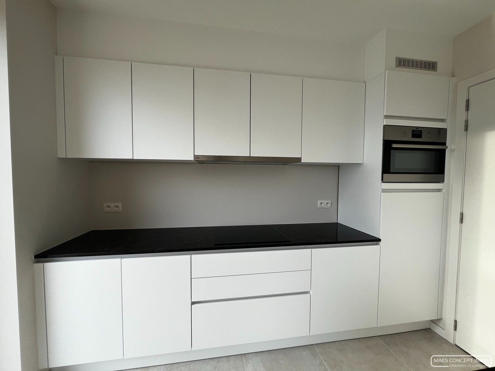 Prachtige penthouse te huur met 2 slaapkamers, terras voor- en achteraan in Vichte foto 6