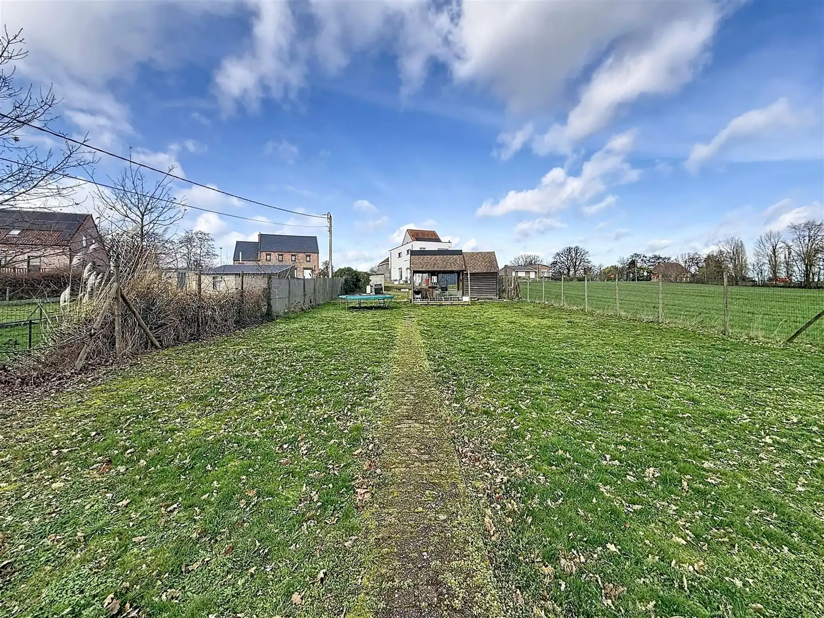 Gerenoveerde woning, 3 slpks, 2 bdks, opp 15a 80ca foto 8