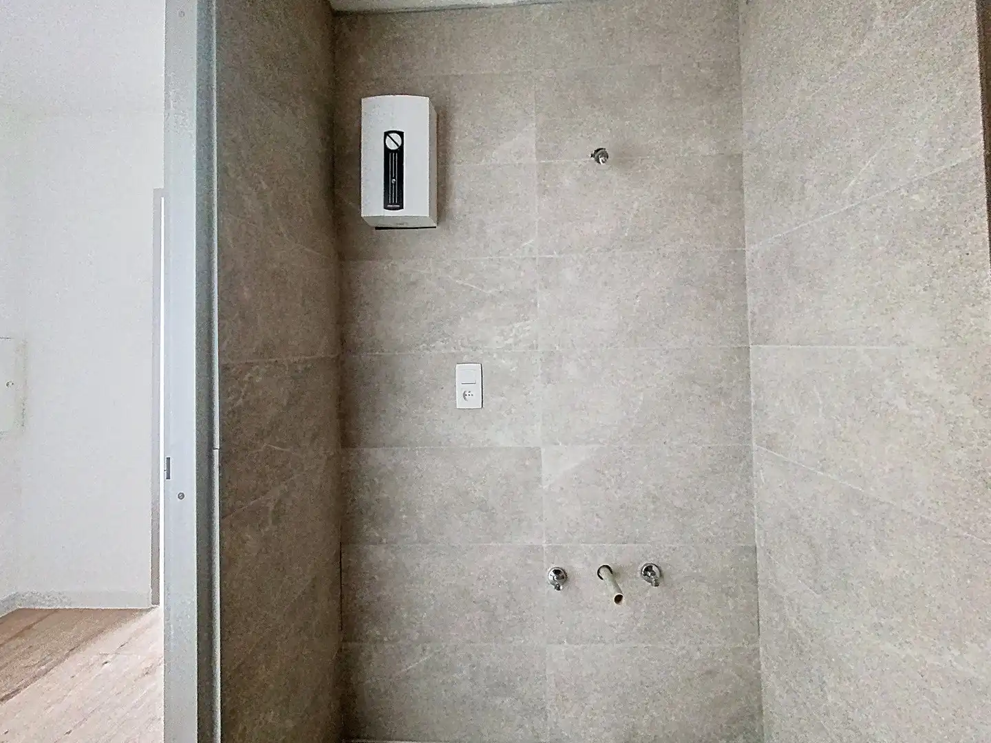 Gerenoveerde studio nabij het strand van Oostduinkerke! foto 7