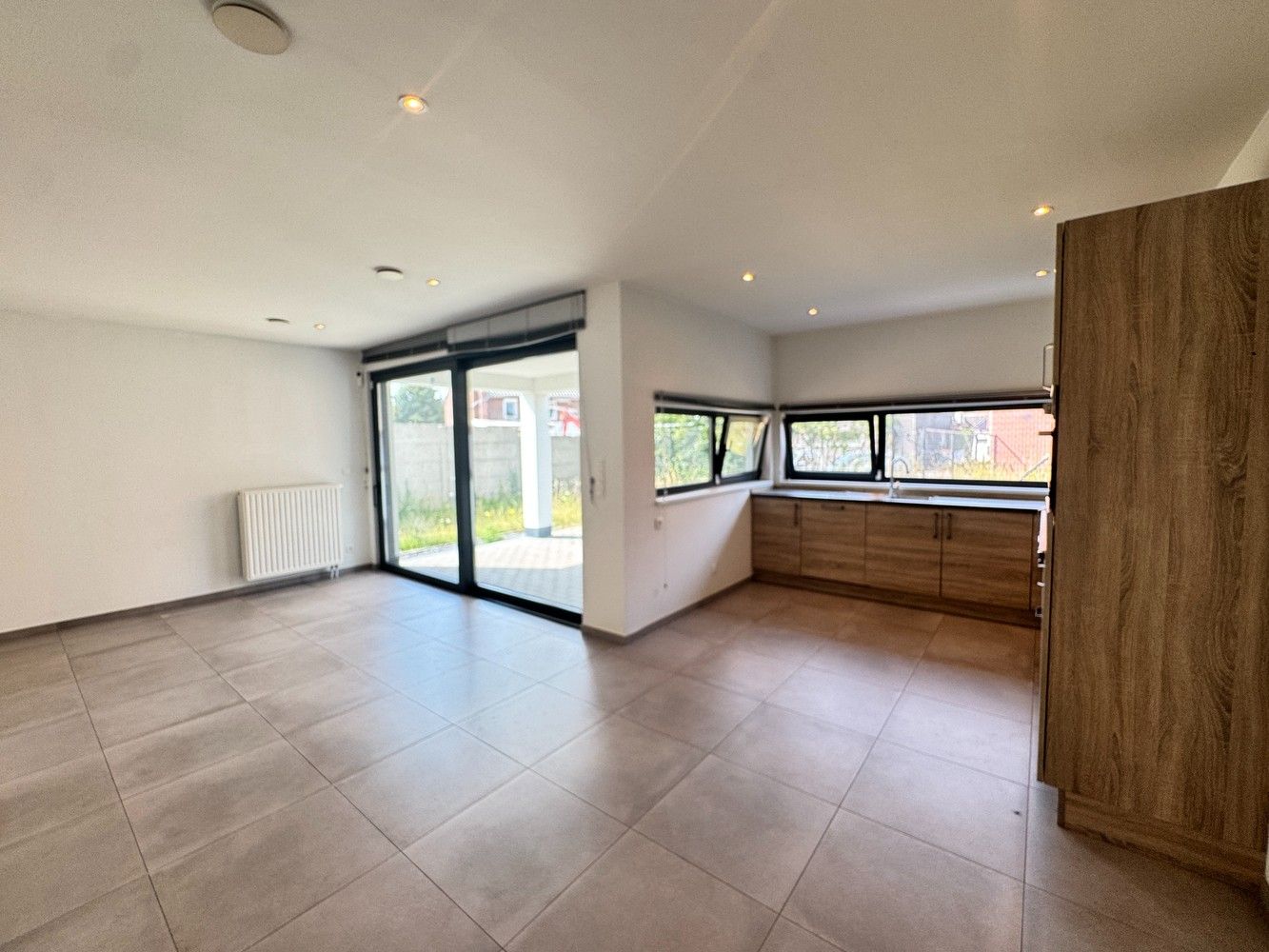 Exclusieve, instapklare woning met modern comfort in het hart van Lanaken foto 7