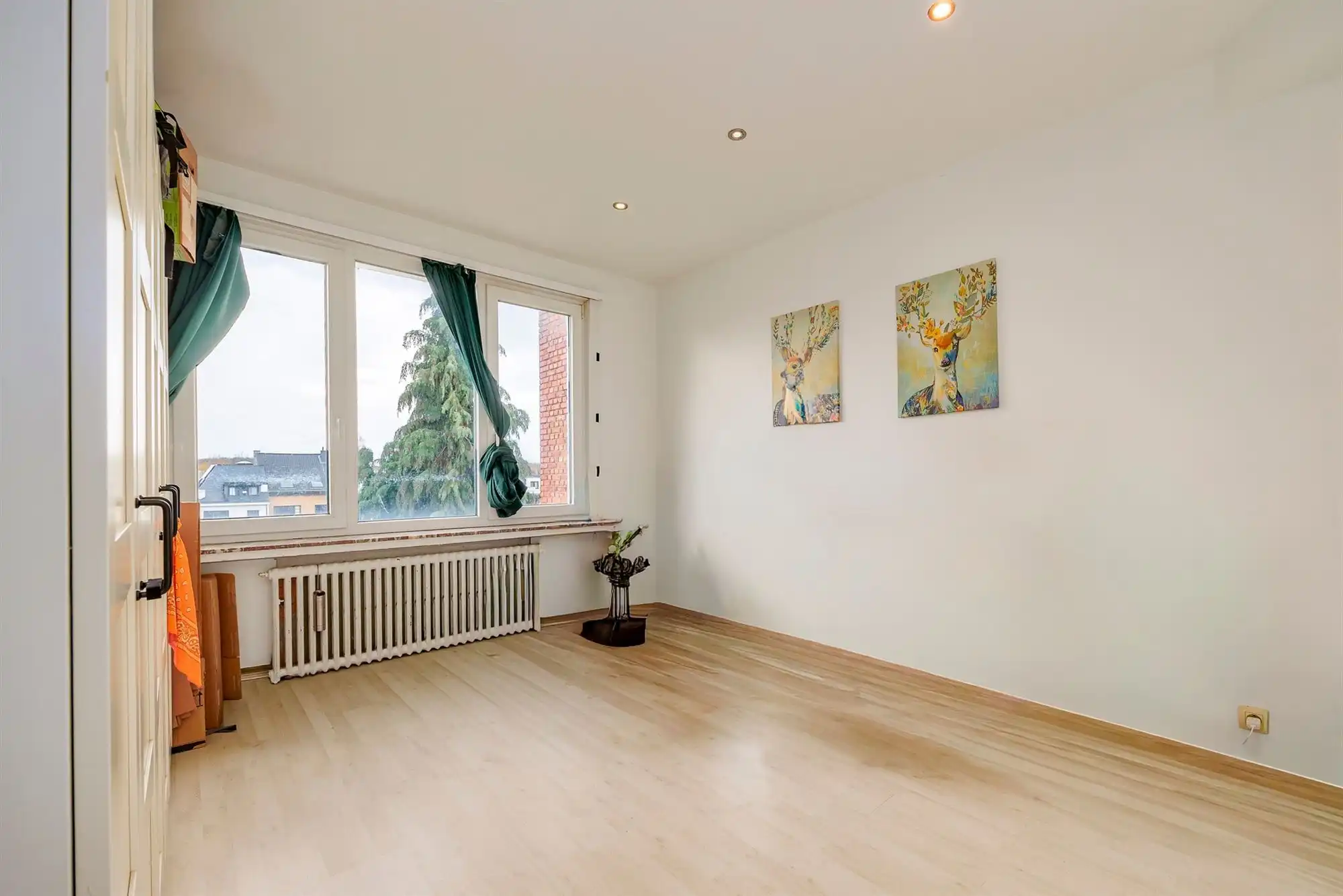 Instapklaar 2 slk appartement in Berchem foto 12