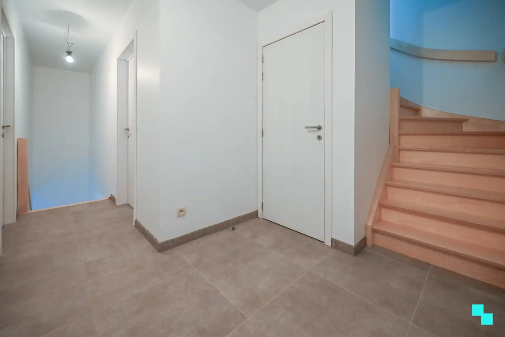 Riante nieuwbouwwoning met aangename tuin te Izegem foto 18