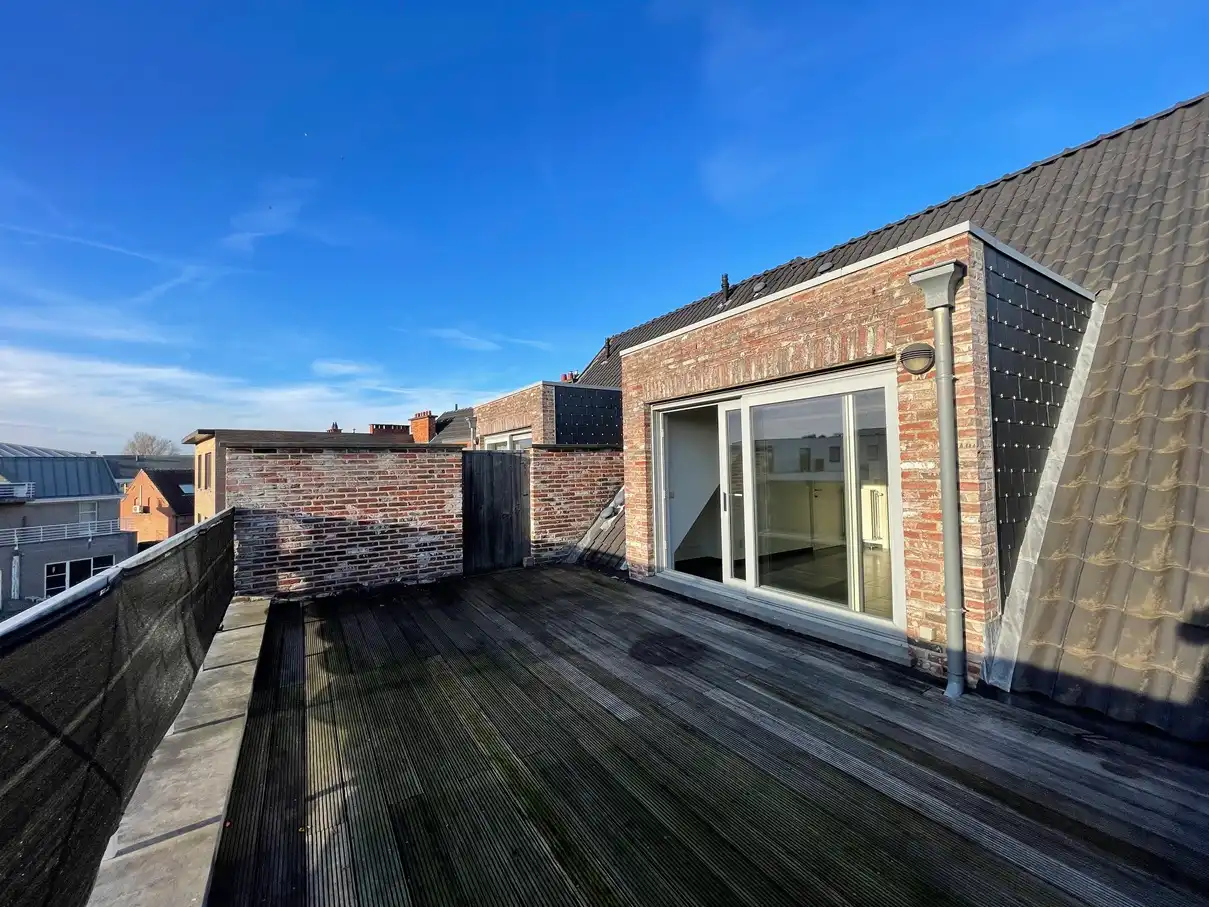 Gezellig appartement met groot terras en 1 slaapkamer foto 14