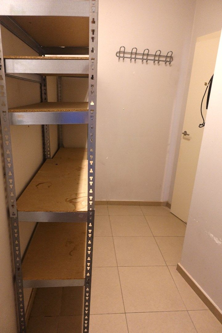 Ruim appartement met 2 slaapkamers te huur in centrum Gistel. foto 10