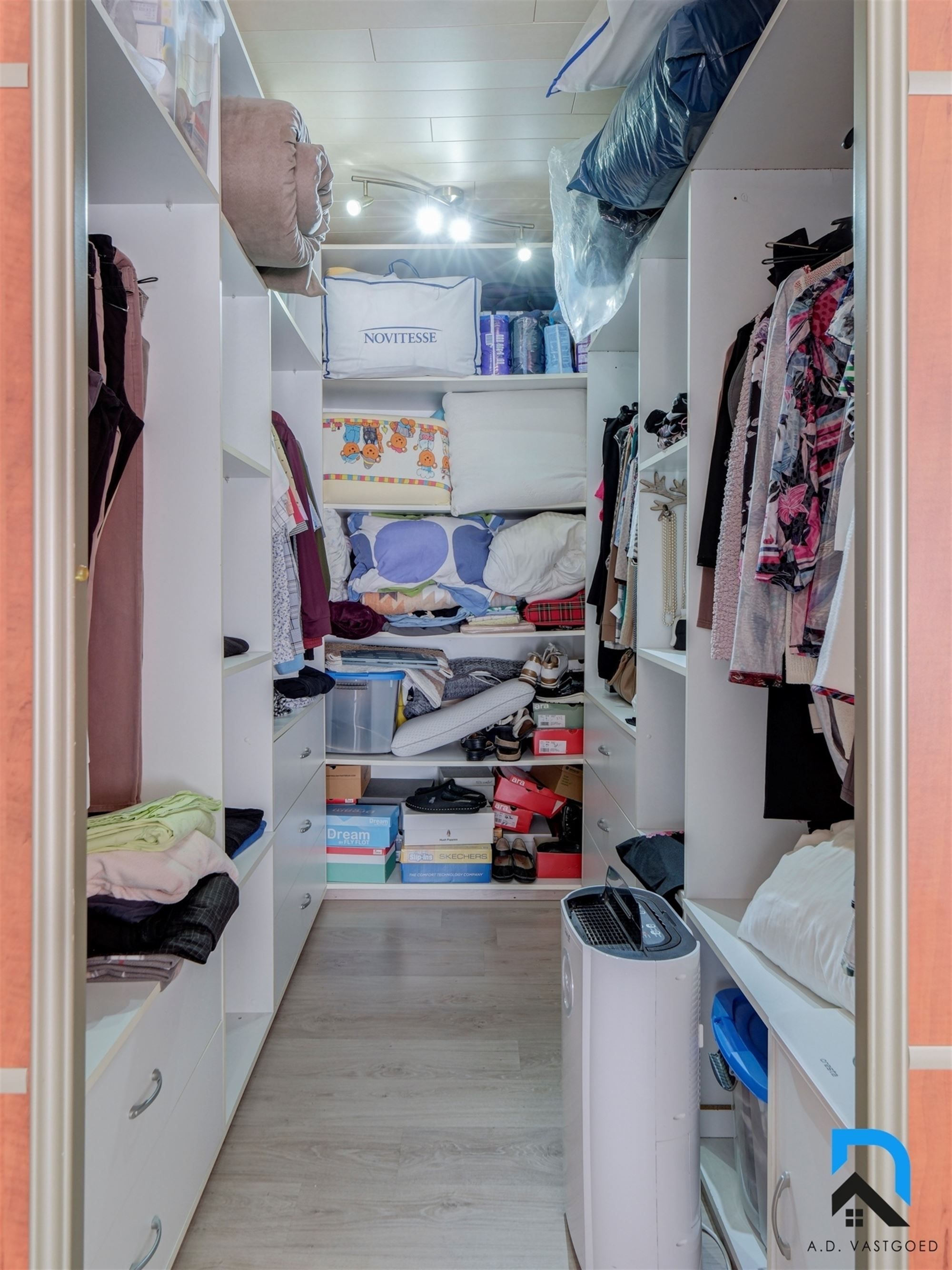 Ruime woning met tuin nabij het centrum van Bilzen foto 13