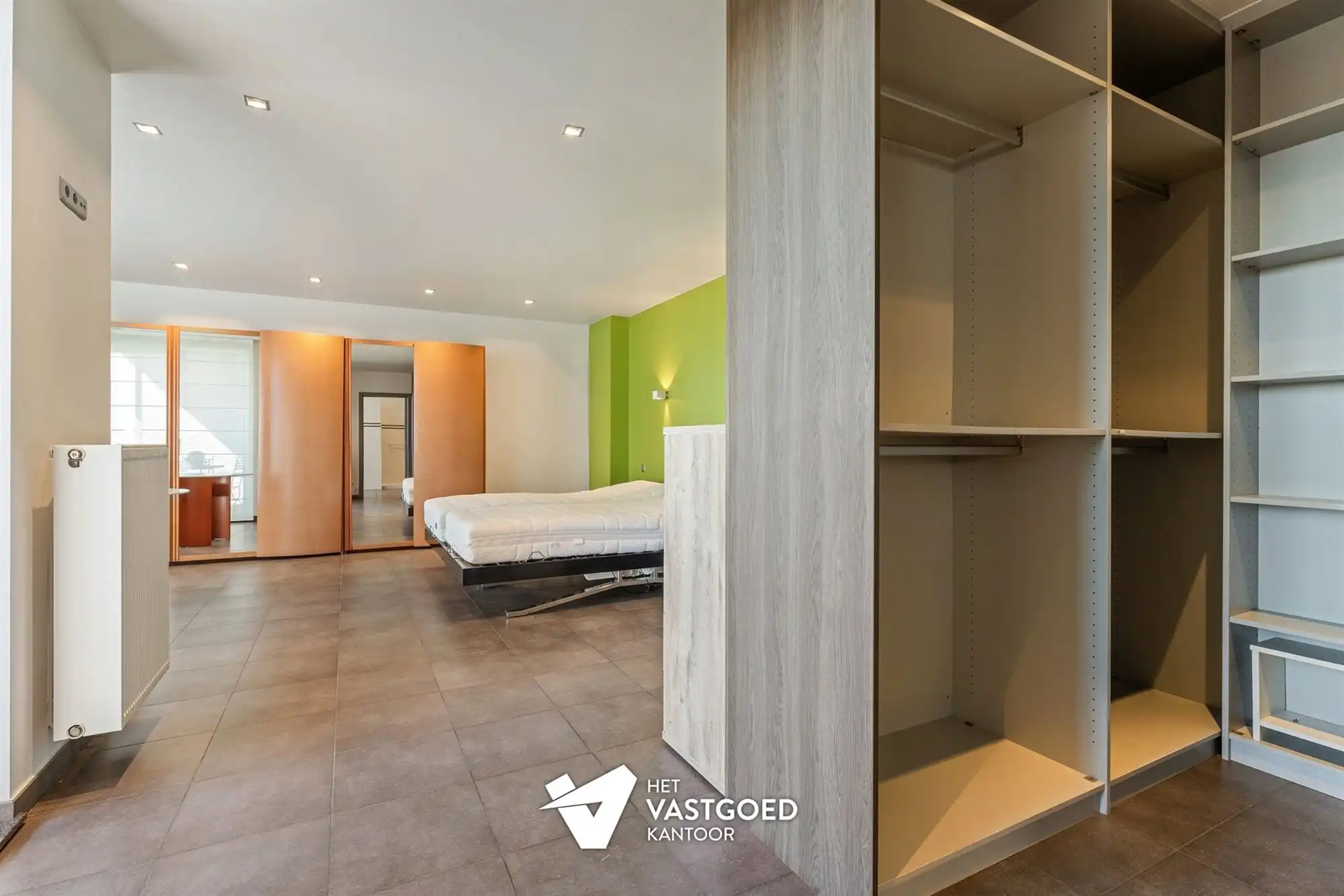 ZEER RUIME PENTHOUSE (340M²) IN UITSTEKENDE STAAT MET 3 TERRASSEN TE TESSENDERLO CENTRUM foto 20