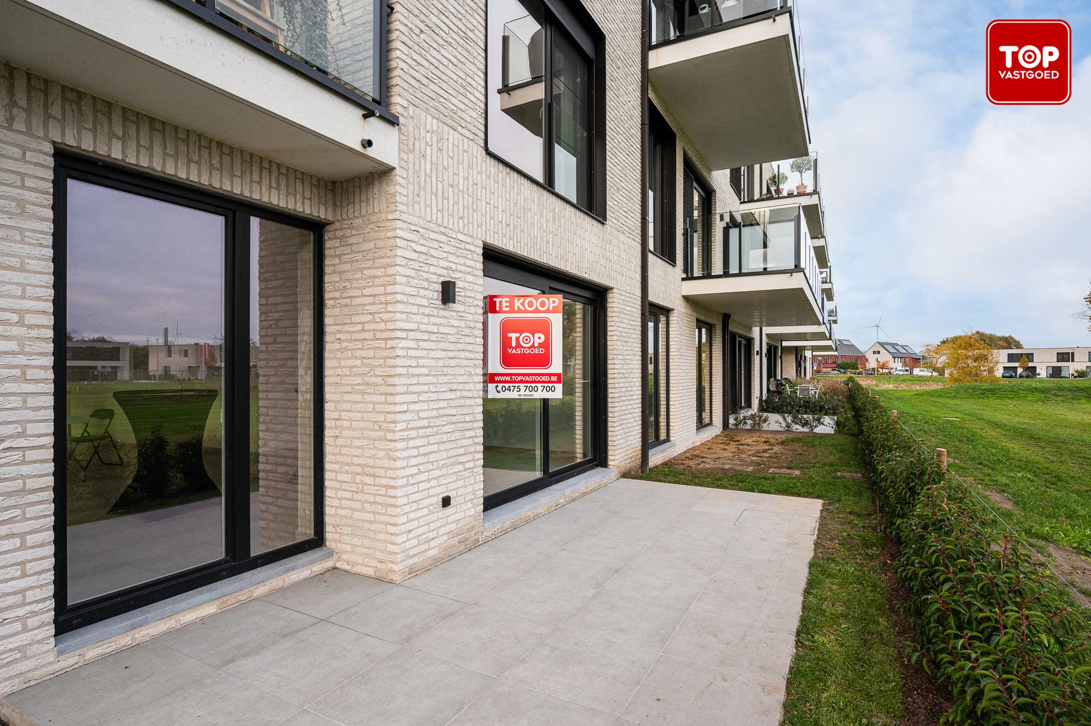 Ruim en lichtrijk nieuwbouwappartement met tuin foto 17