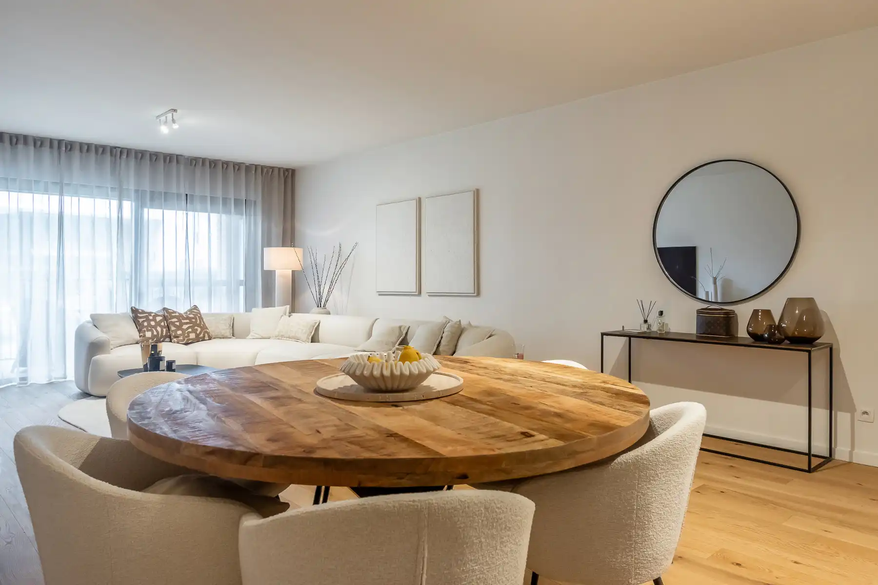 Recent gelijkvloersappartement met 3 slaapkmrs & staanplaats foto 8