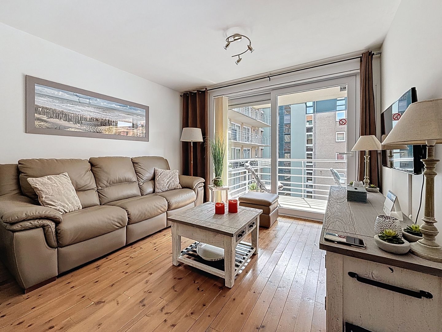 Gemeubeld appartement met terras nabij het strand te Nieuwpoort foto 3