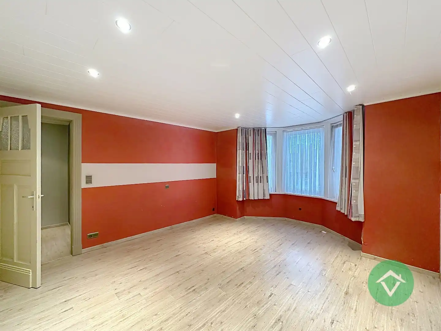 Handelspand met woonst op topligging in Gistel foto 25