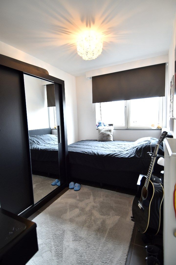 Instapklaar 2-slaapkamerappartement op toplocatie nabij het centrum van Kortrijk foto 9