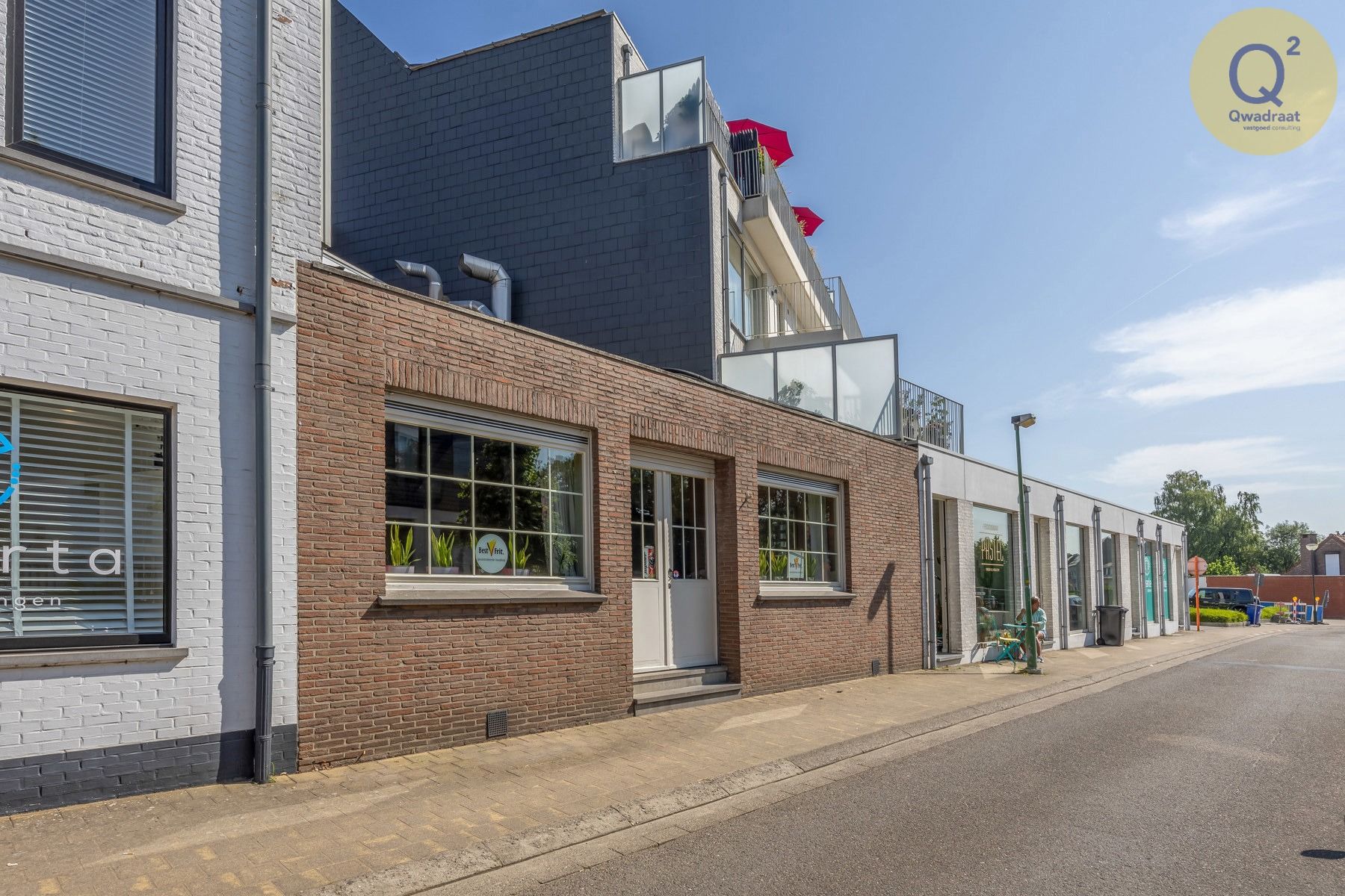 Gebouw te koop foto 24