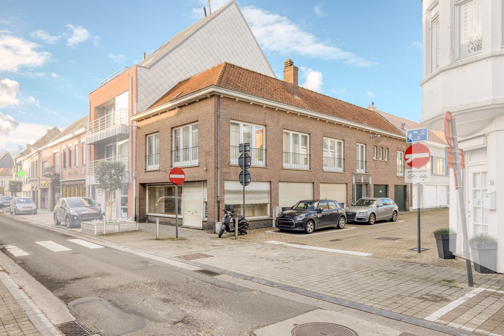 Gebouw te koop Stationsstraat 18 - 8470 Gistel