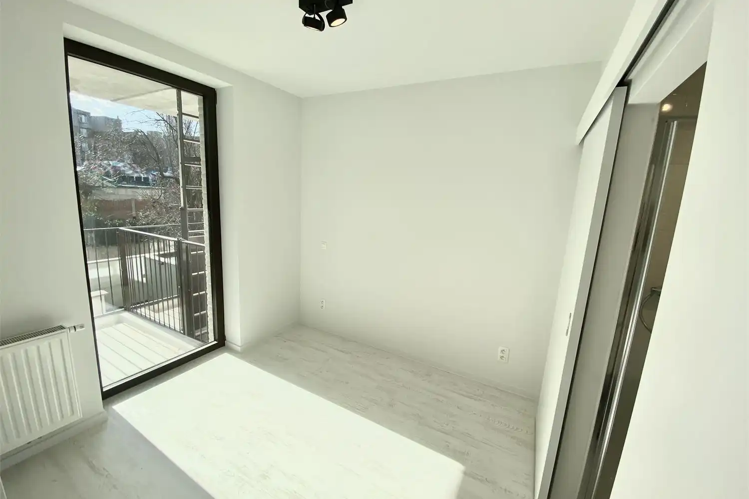 Modern éénslaapkamerappartement met topligging aan het Stadspark foto 9