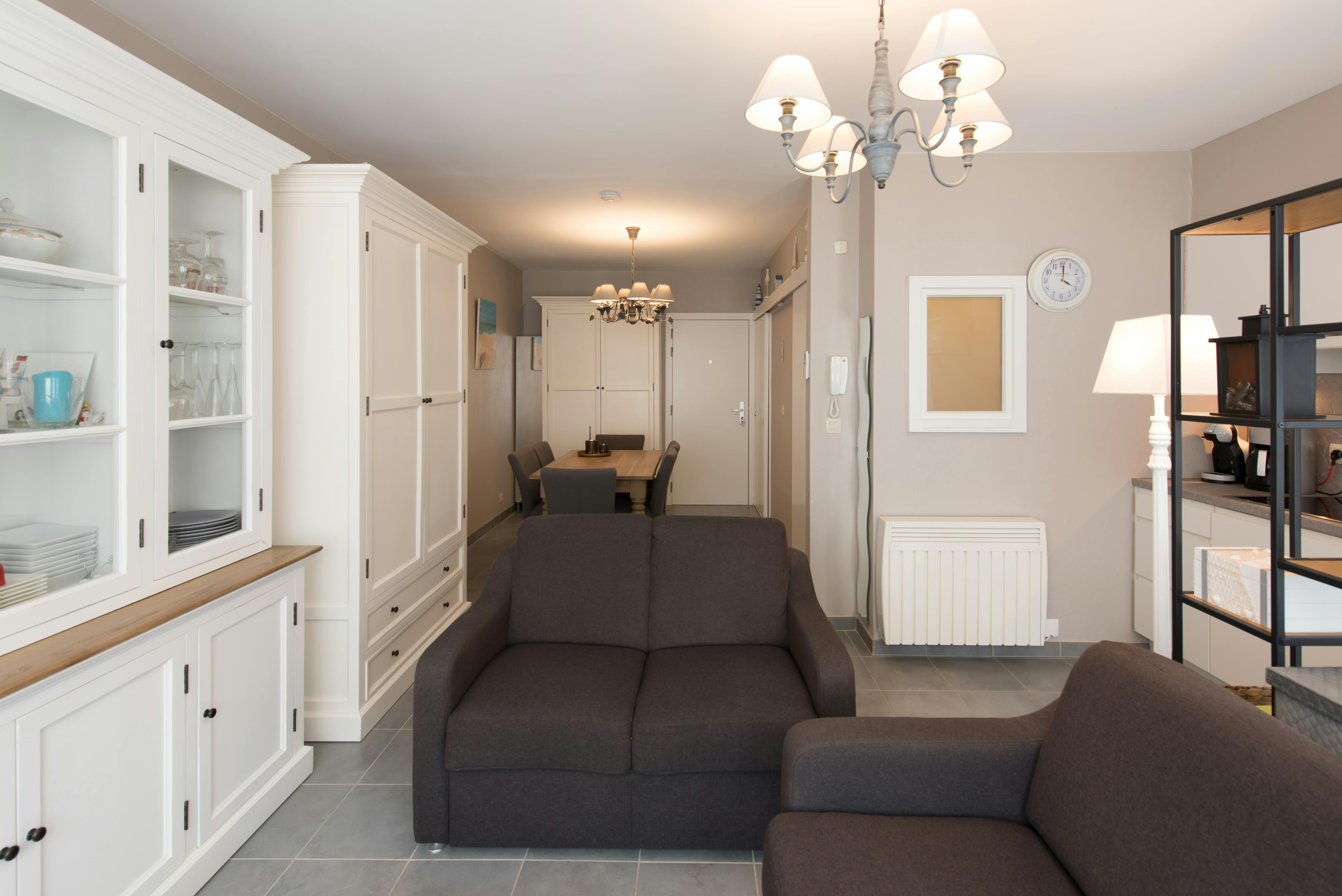 Gerenoveerde studio te koop nabij zeedijk Middelkerke foto 13