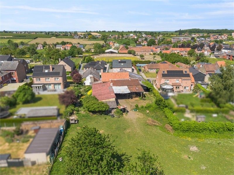 OP TE FRISSEN GEZINSWONING OP EEN PERCEEL VAN 63A IN VELM foto 4