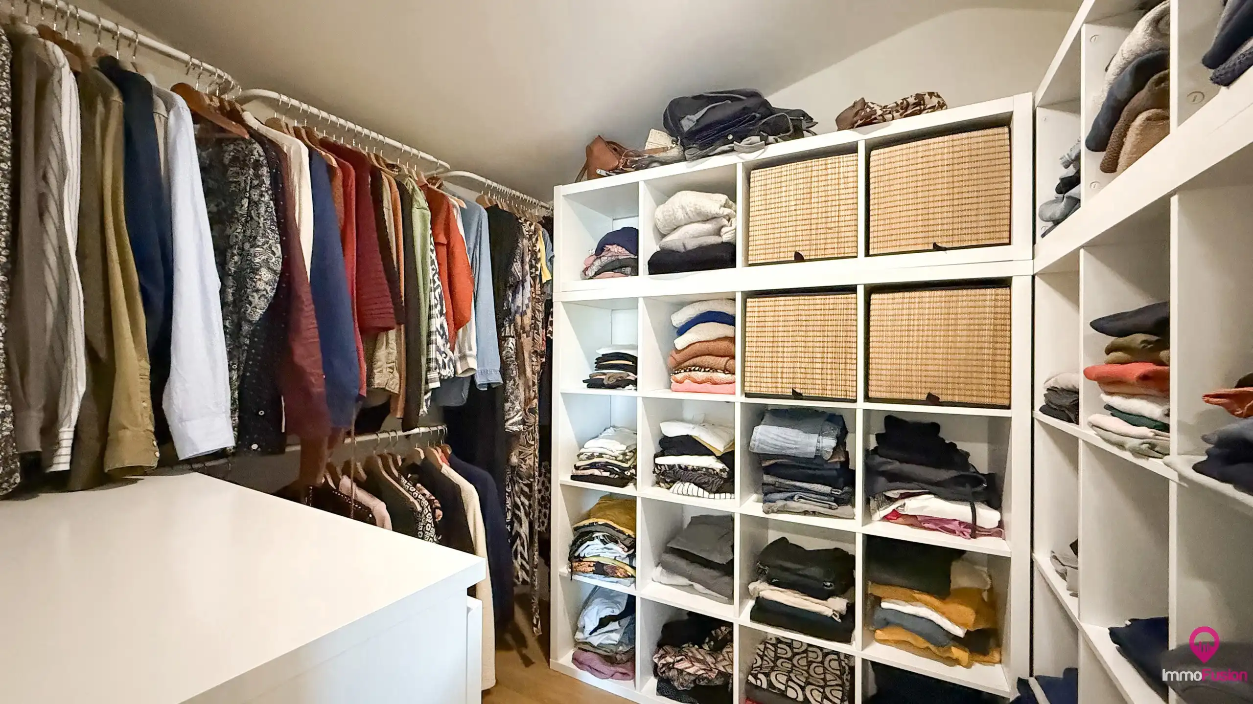 Stijlvolle, instapklare woning met 3slpk + veel lichtinval! foto 23